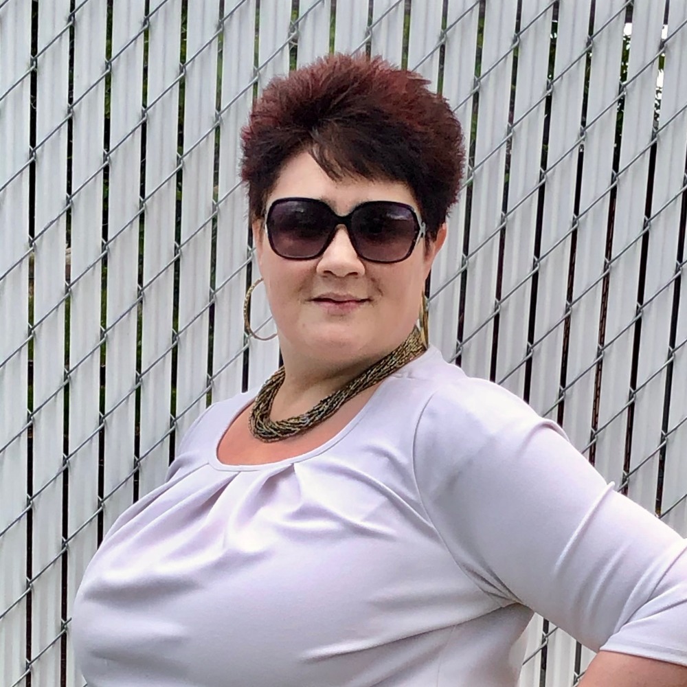 Meet your Posher, Marci